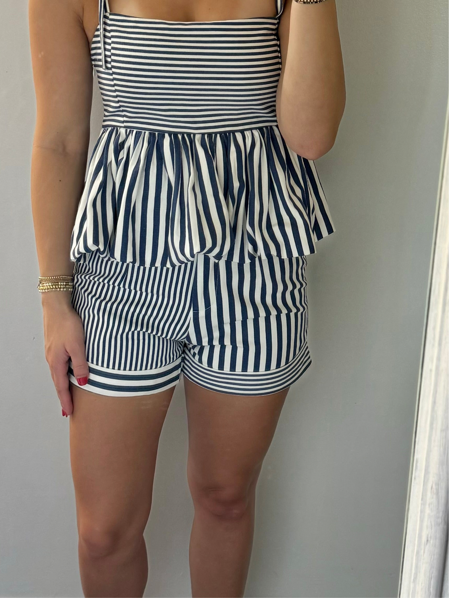 Twill denim striped shorts.