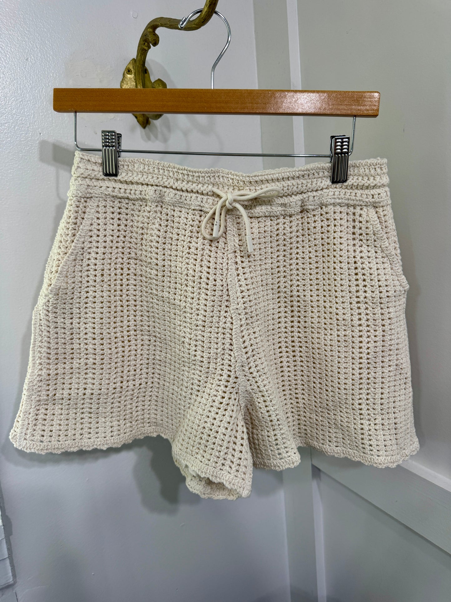 Sandy shores crochet shorts