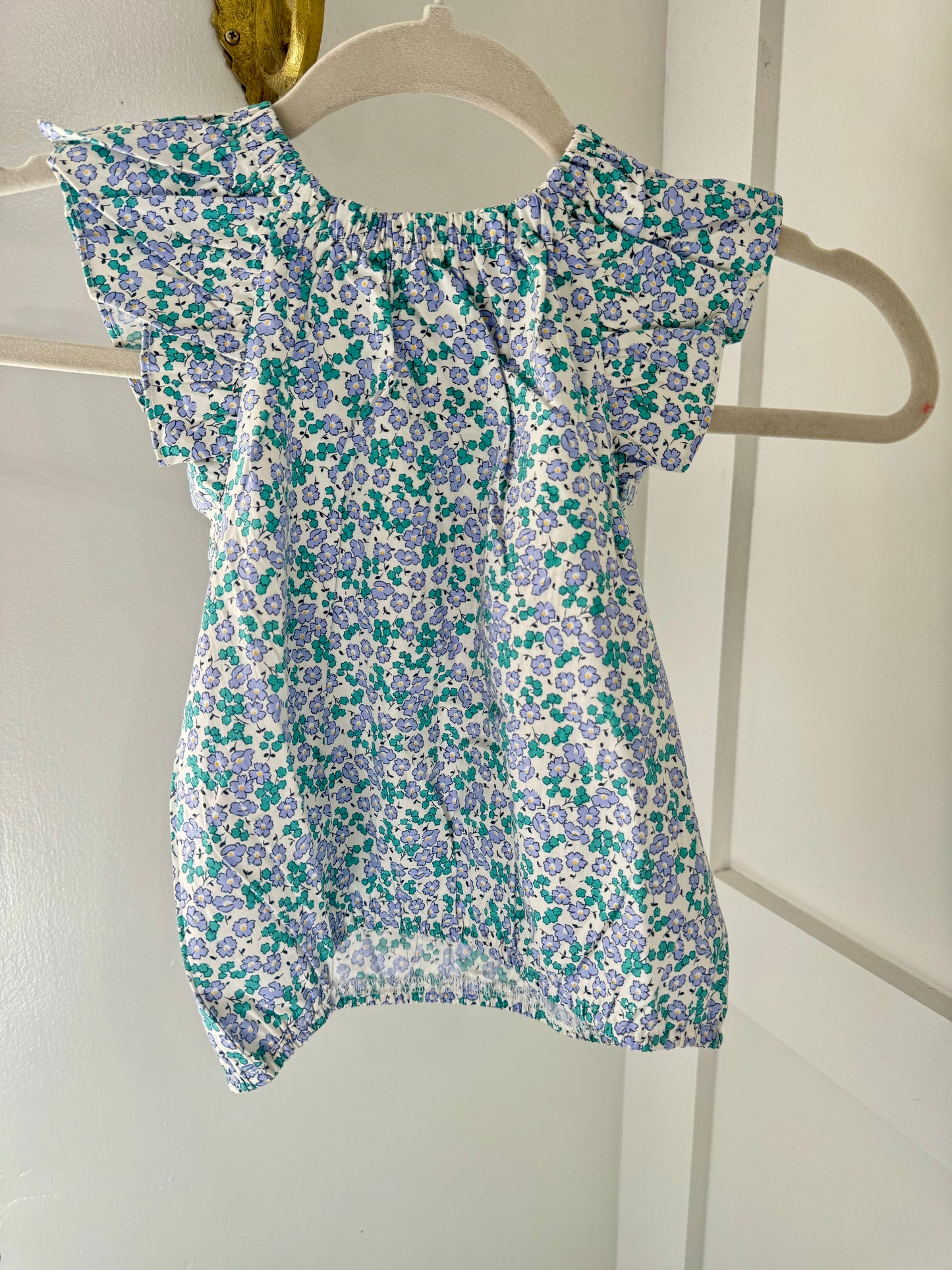 Allie flutter sleeve top