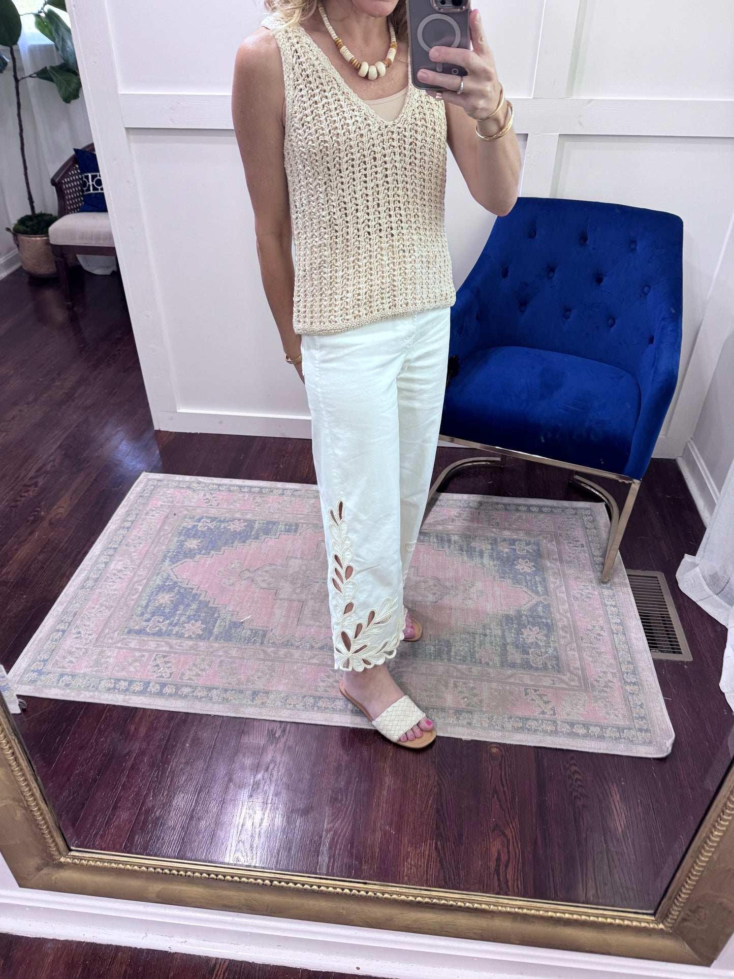 Audrey Bayadera lace