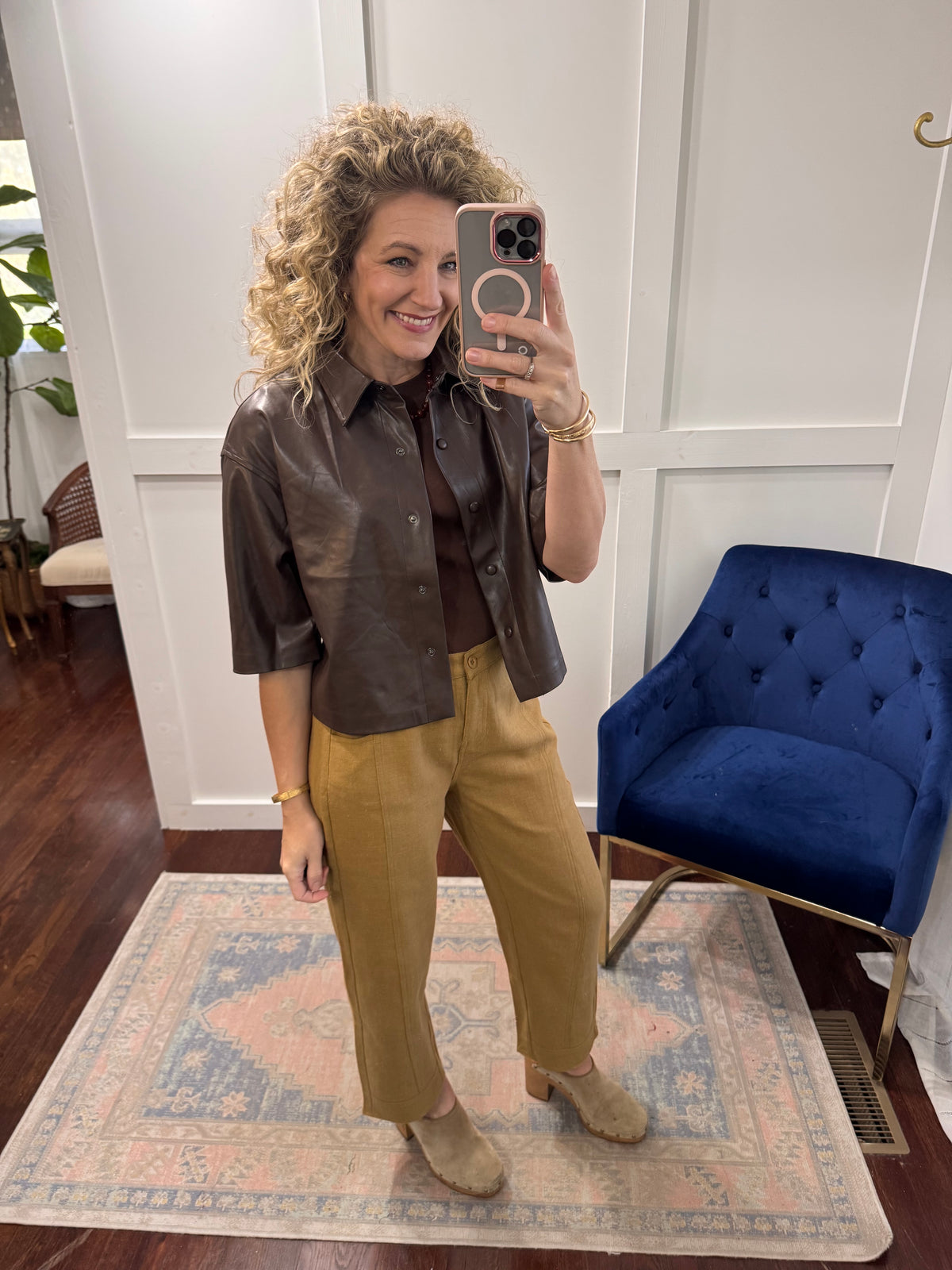 Camel cropped trousers