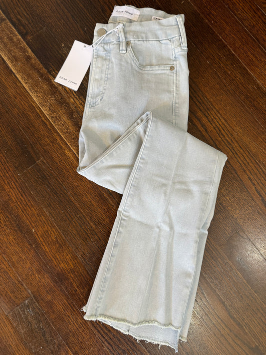 Fiona Tolleson light wash jean