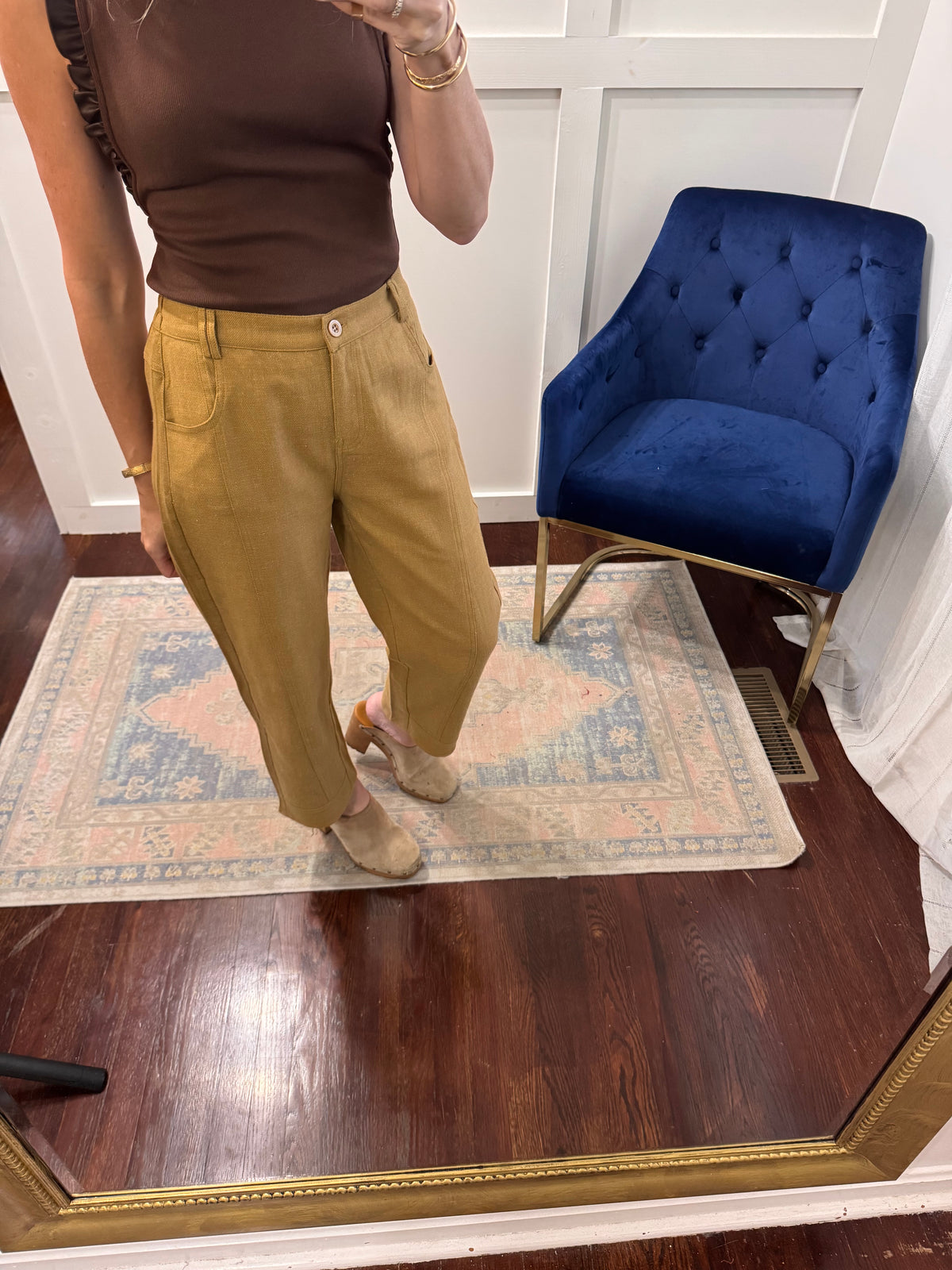 Camel cropped trousers