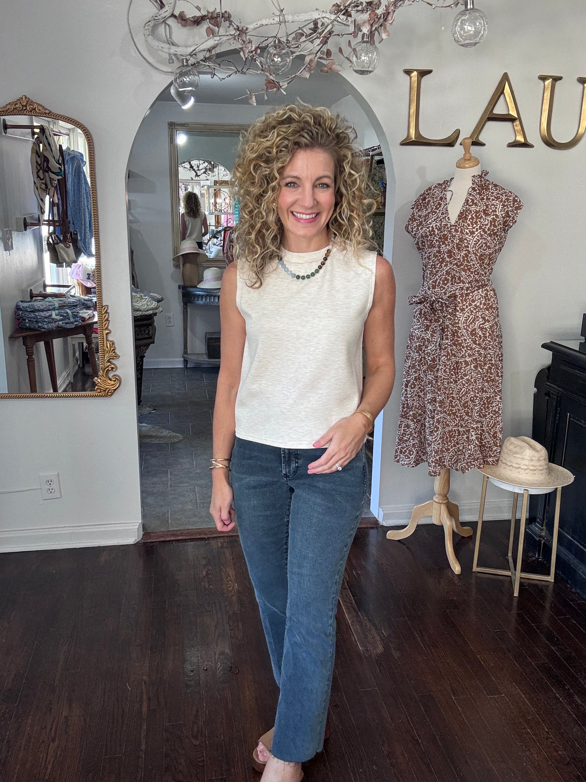 Round neck scuba top