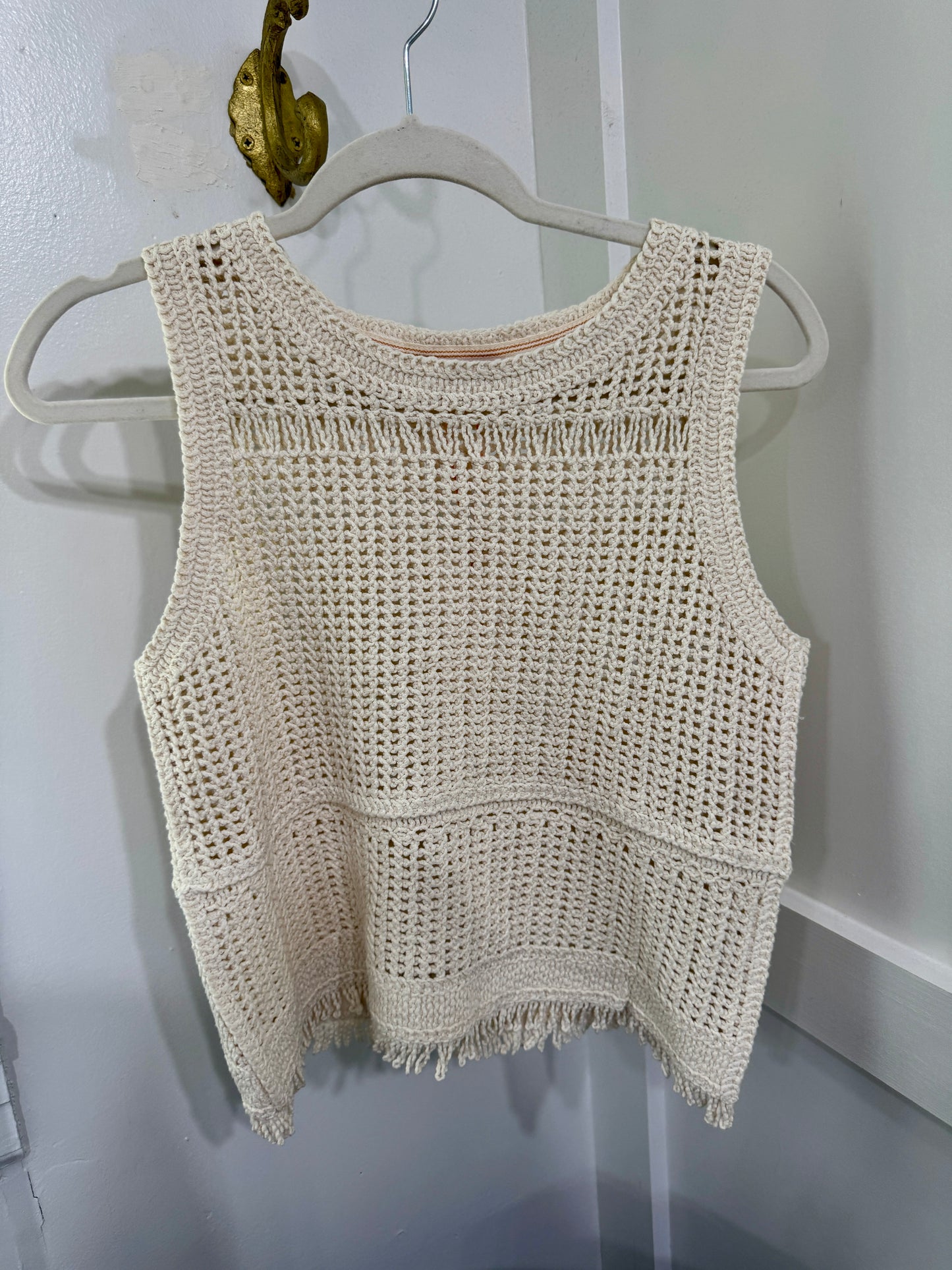 Sandy shores crochet top