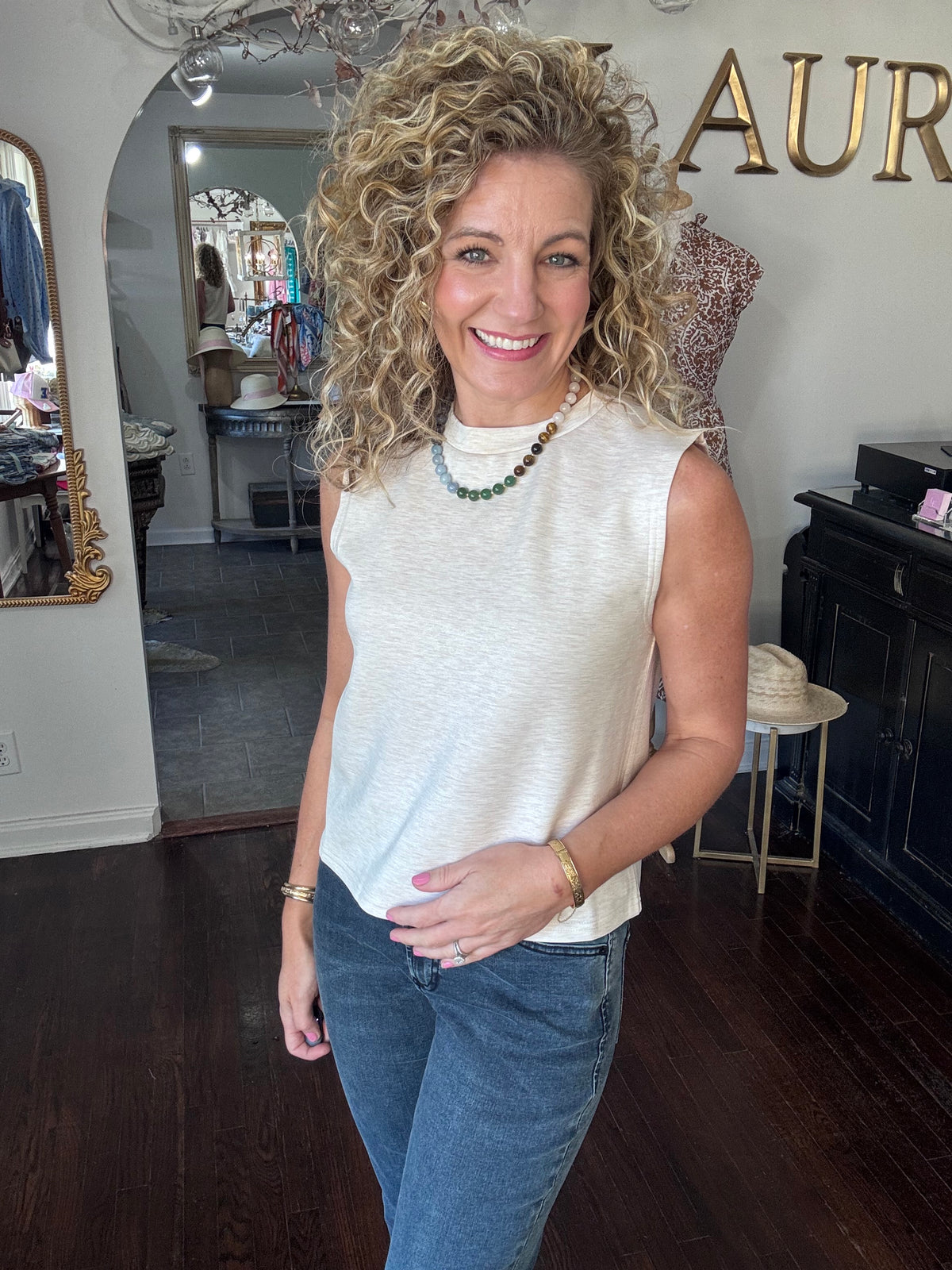 Round neck scuba top