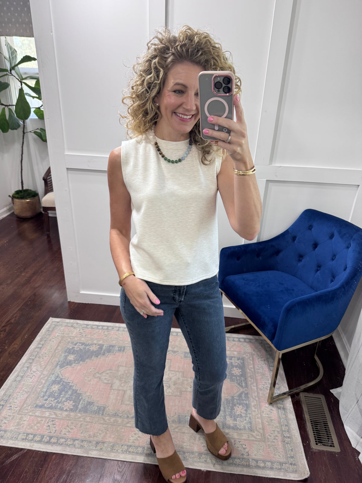 Round neck scuba top
