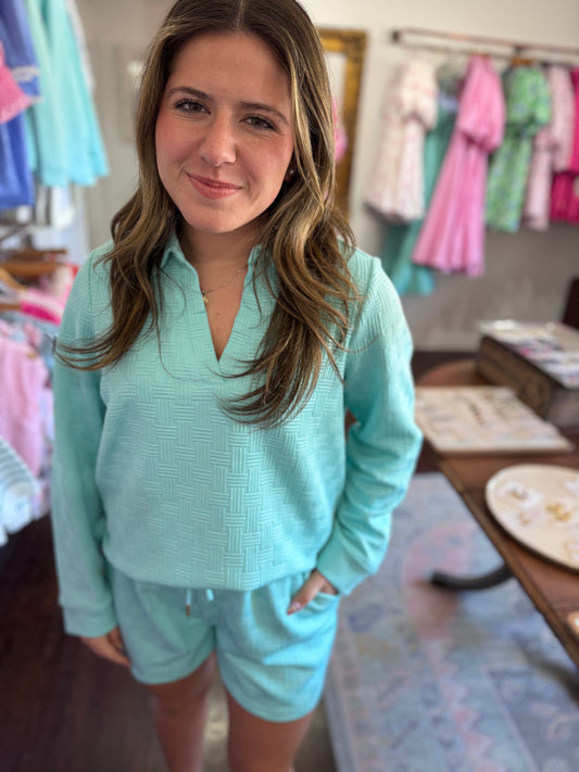 Lindsay blue patterned set