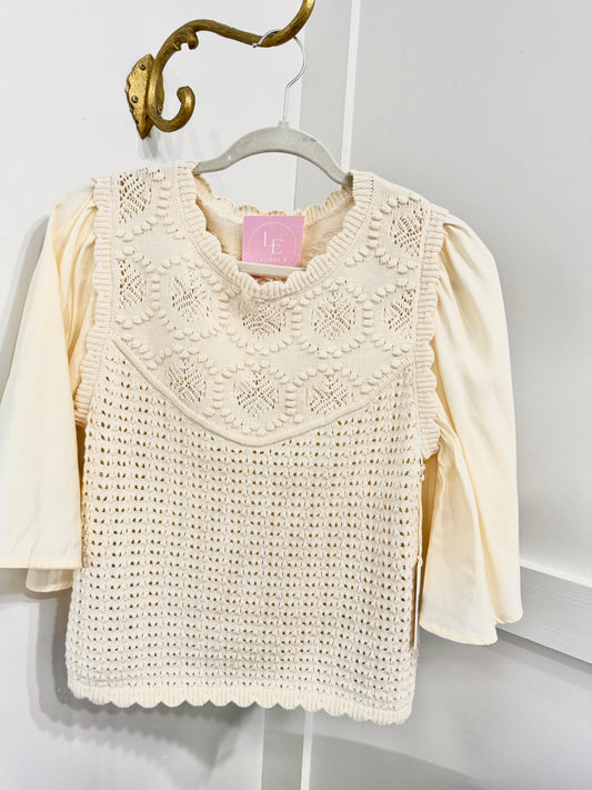 Vintage cream sweater with cotton sleeve