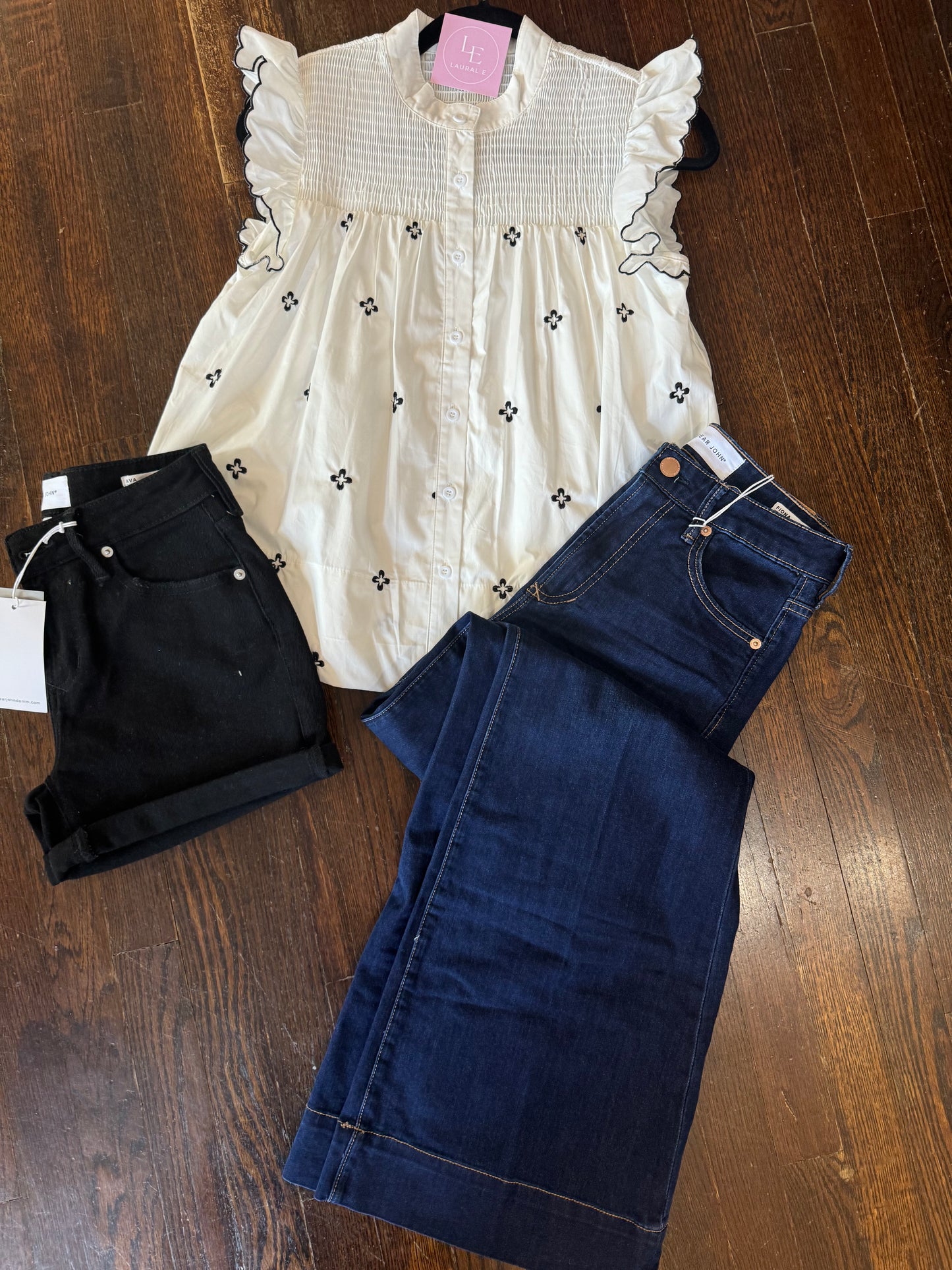 White black flower smock top