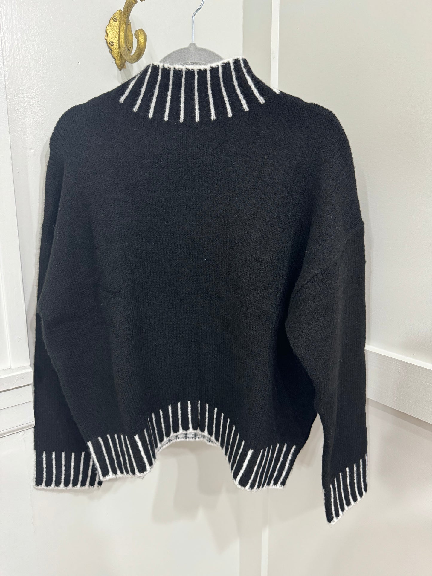 Black white mock neck sweater