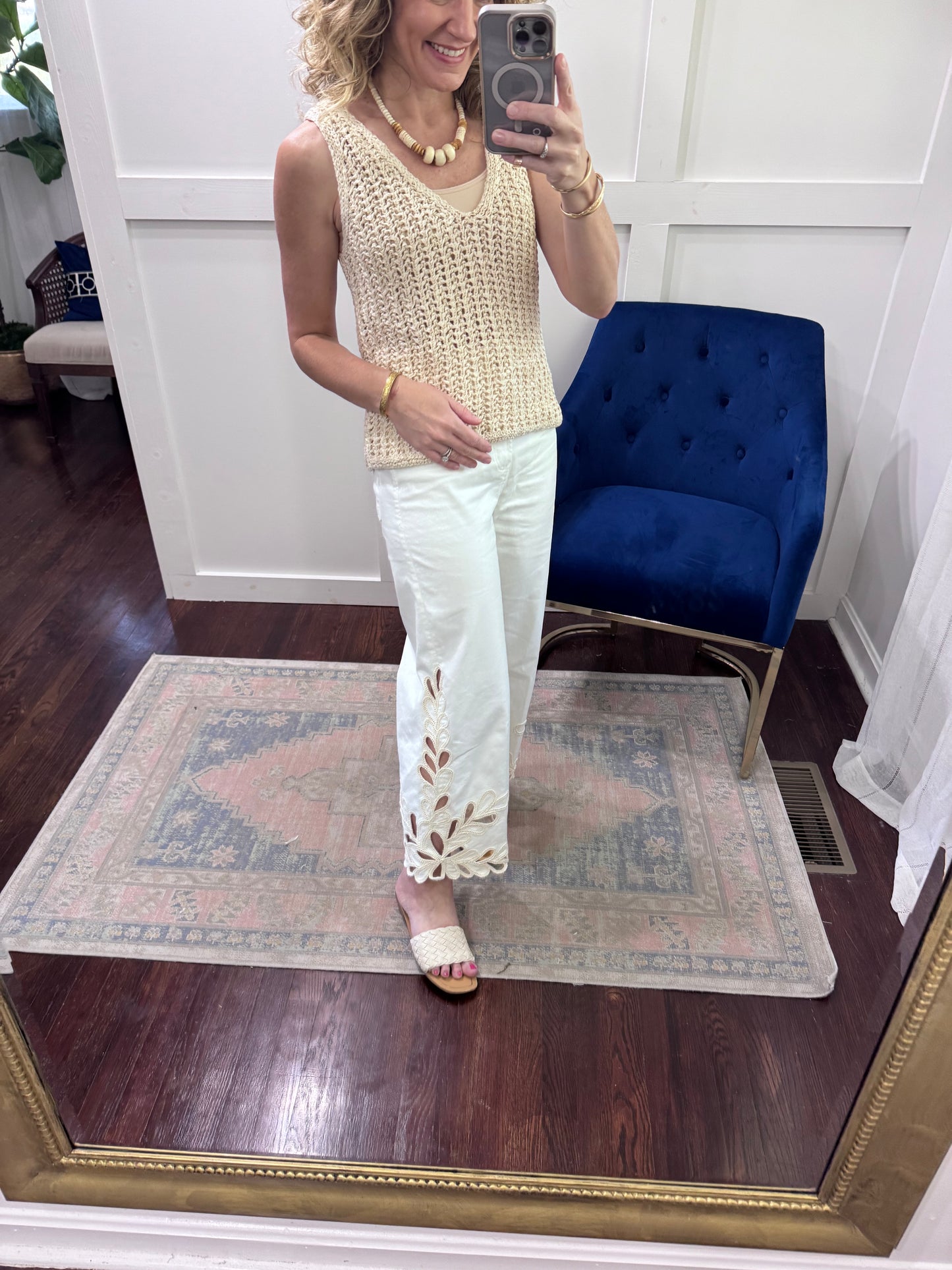 Audrey Bayadera lace