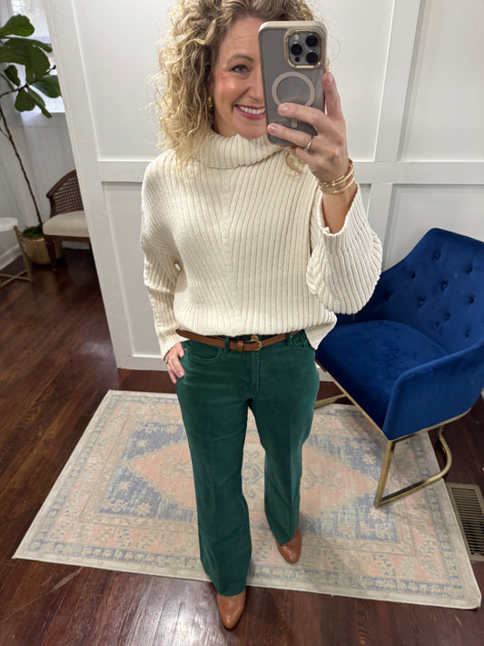 Ecru ribbed turtleneck sweater