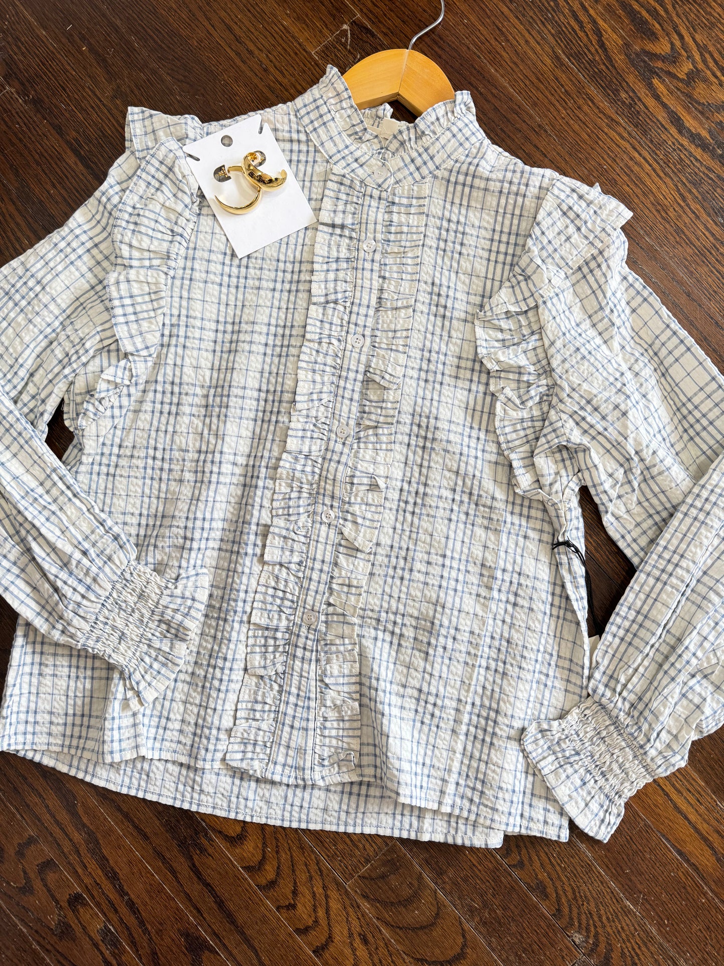 Blue cream ruffle shirt