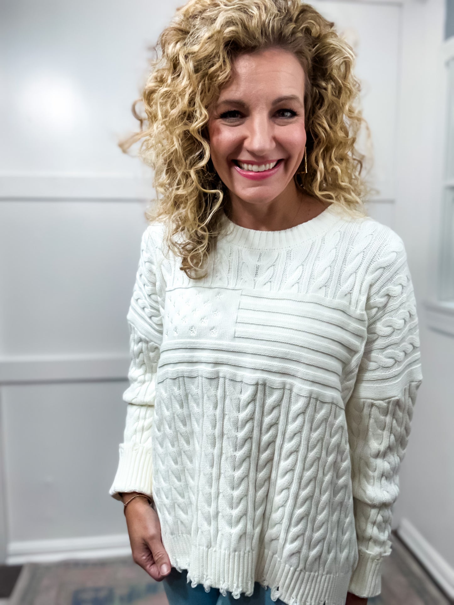 Rania off white flag sweater