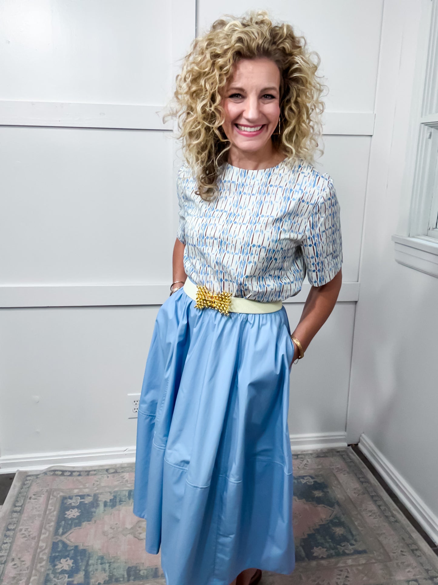 Light blue poplin midi skirt