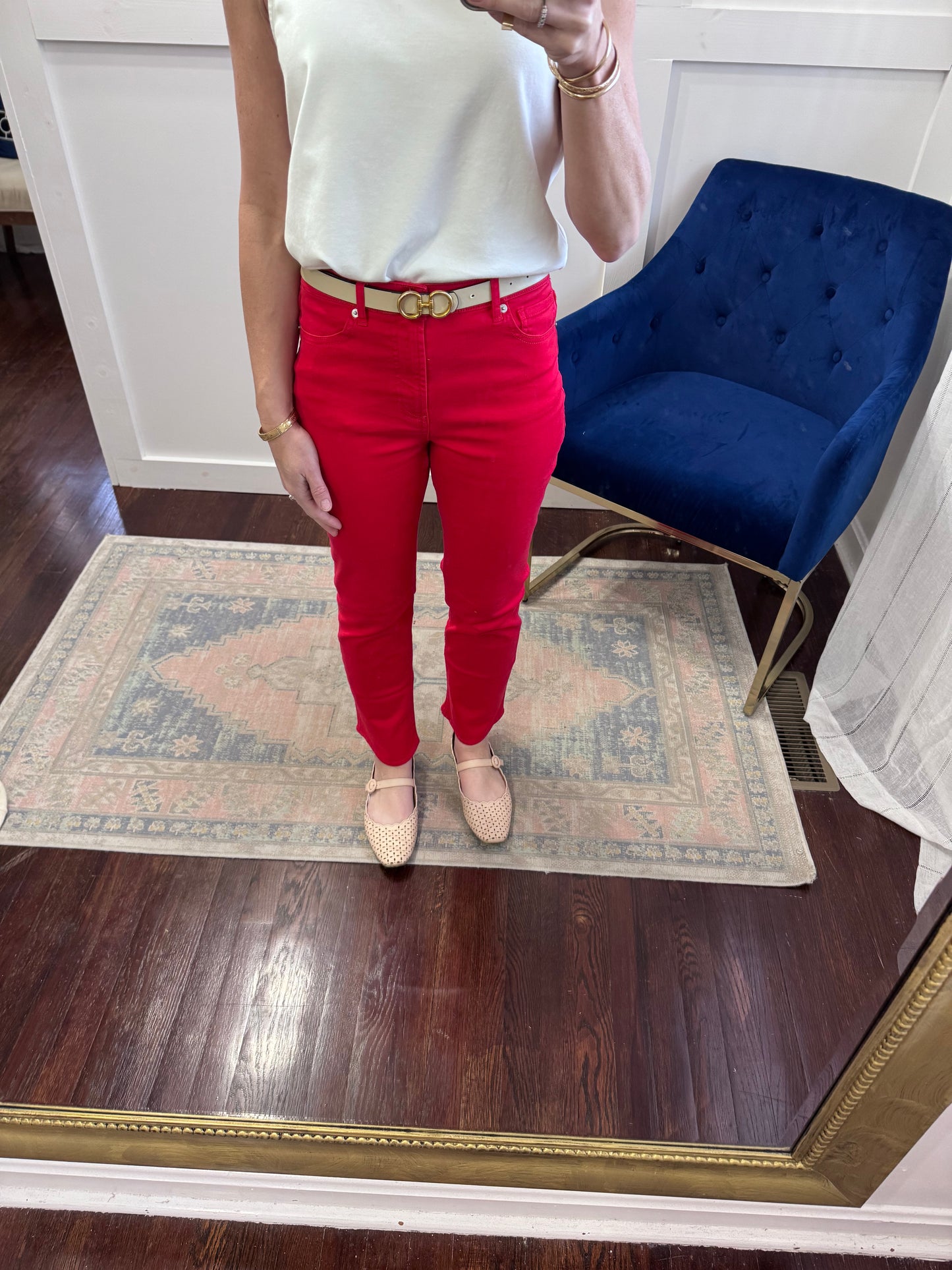 Anika salsa red
