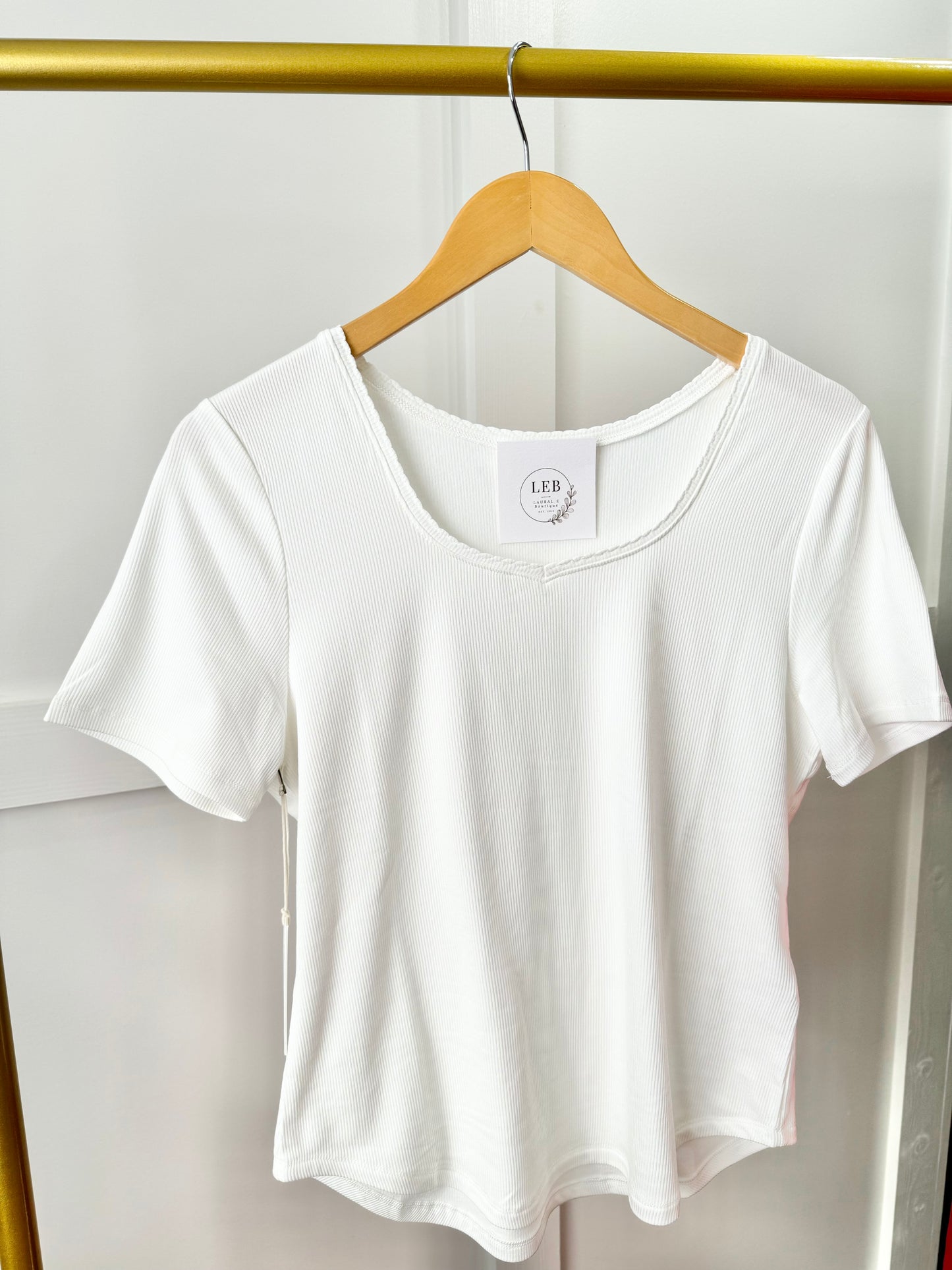 Austin white scallop neck tee