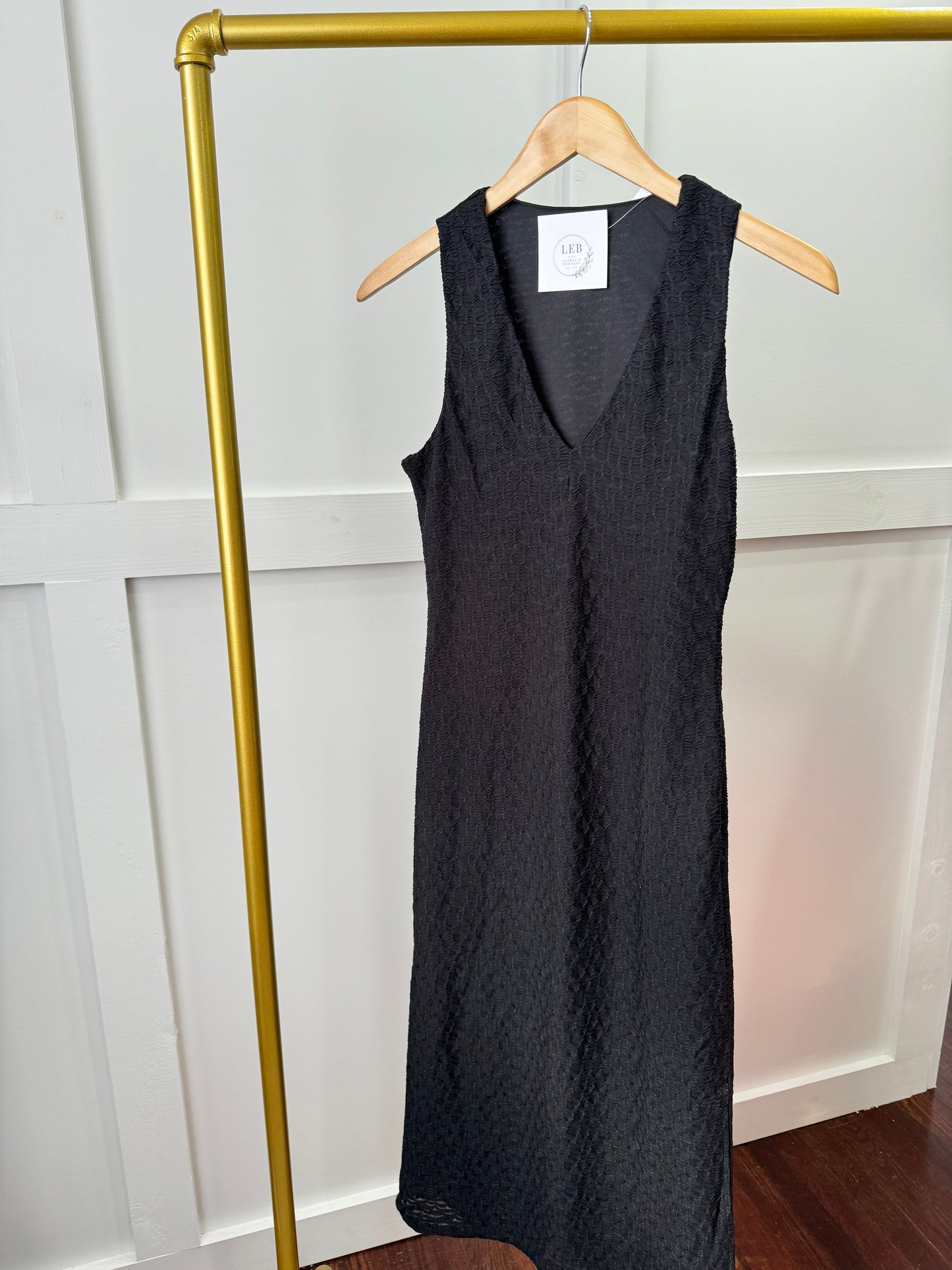 No fuss black vneck maxi